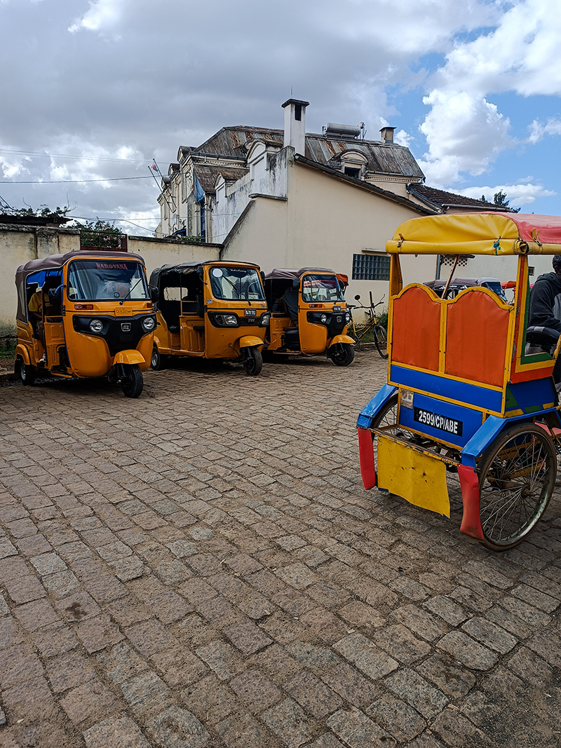 GRAND TOUR DE L’OUEST À L’EST EN PASSANT PAR LE SUD