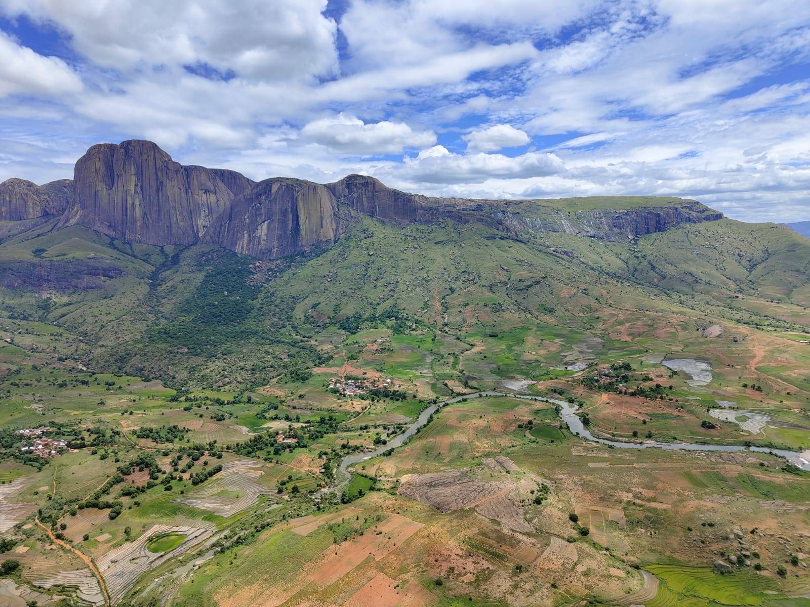 LES PAYSAGES INAVOUÉS DU SUD, D’ANTANANARIVO À ANAKAO