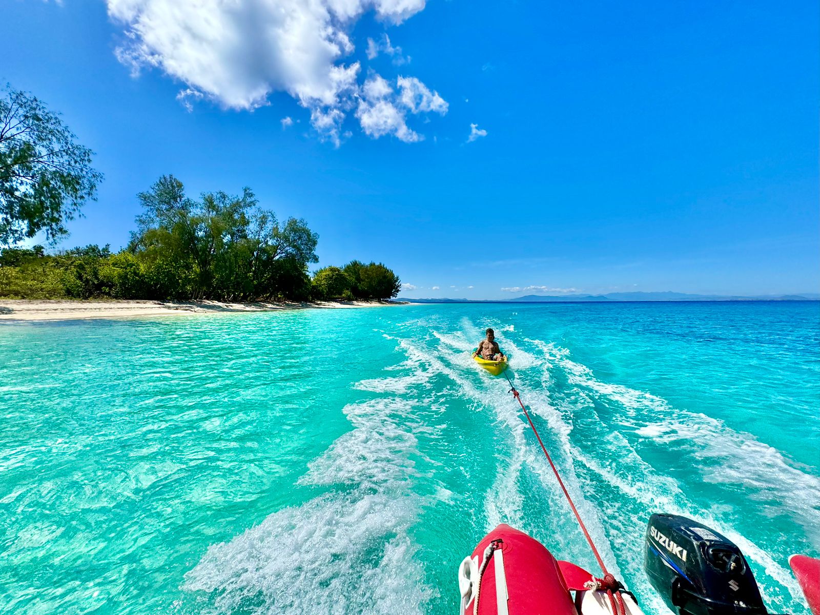 CROISIÈRE ÎLE EN ÎLE ET PLONGÉE